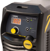 Сварочный инвертор КЕДР UltraARC-209 (220В, 10-200А) 8009694